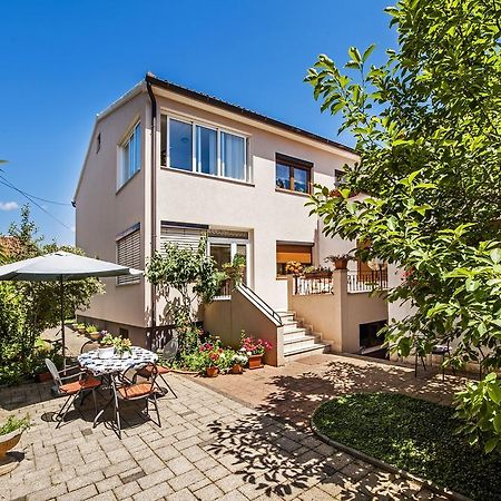 Apartments Karmen Ρόβινι Εξωτερικό φωτογραφία