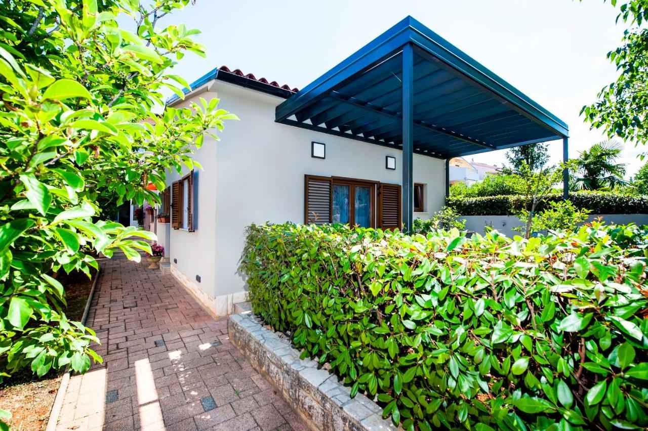 Apartments Karmen Ρόβινι Εξωτερικό φωτογραφία