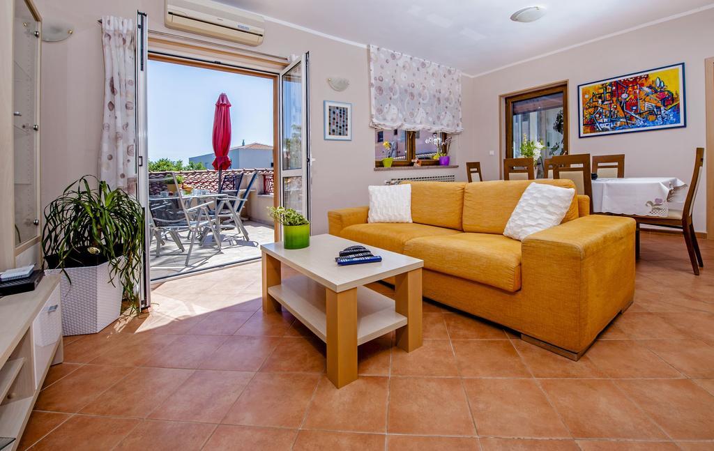 Apartments Karmen Ρόβινι Εξωτερικό φωτογραφία
