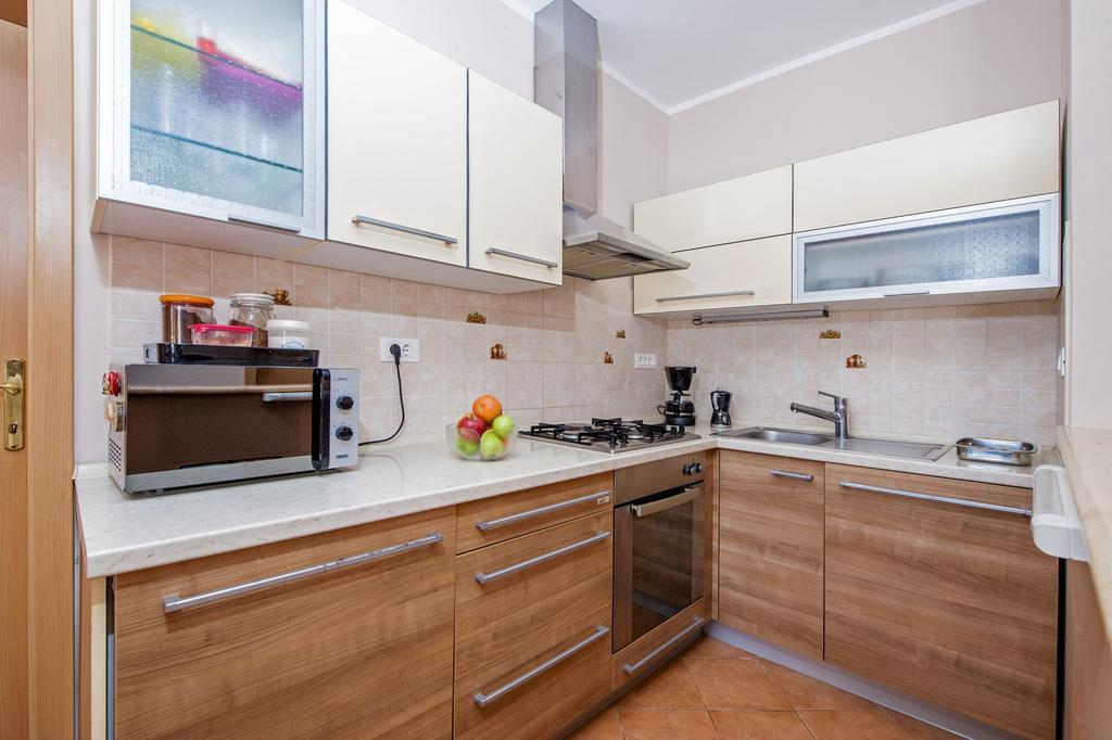 Apartments Karmen Ρόβινι Εξωτερικό φωτογραφία