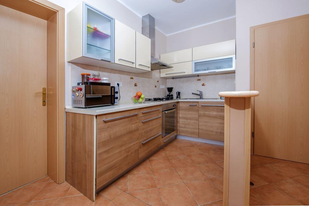 Apartments Karmen Ρόβινι Εξωτερικό φωτογραφία